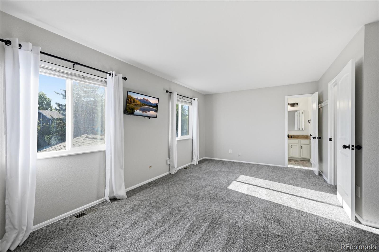 Bedroom · original space — original · unstaged